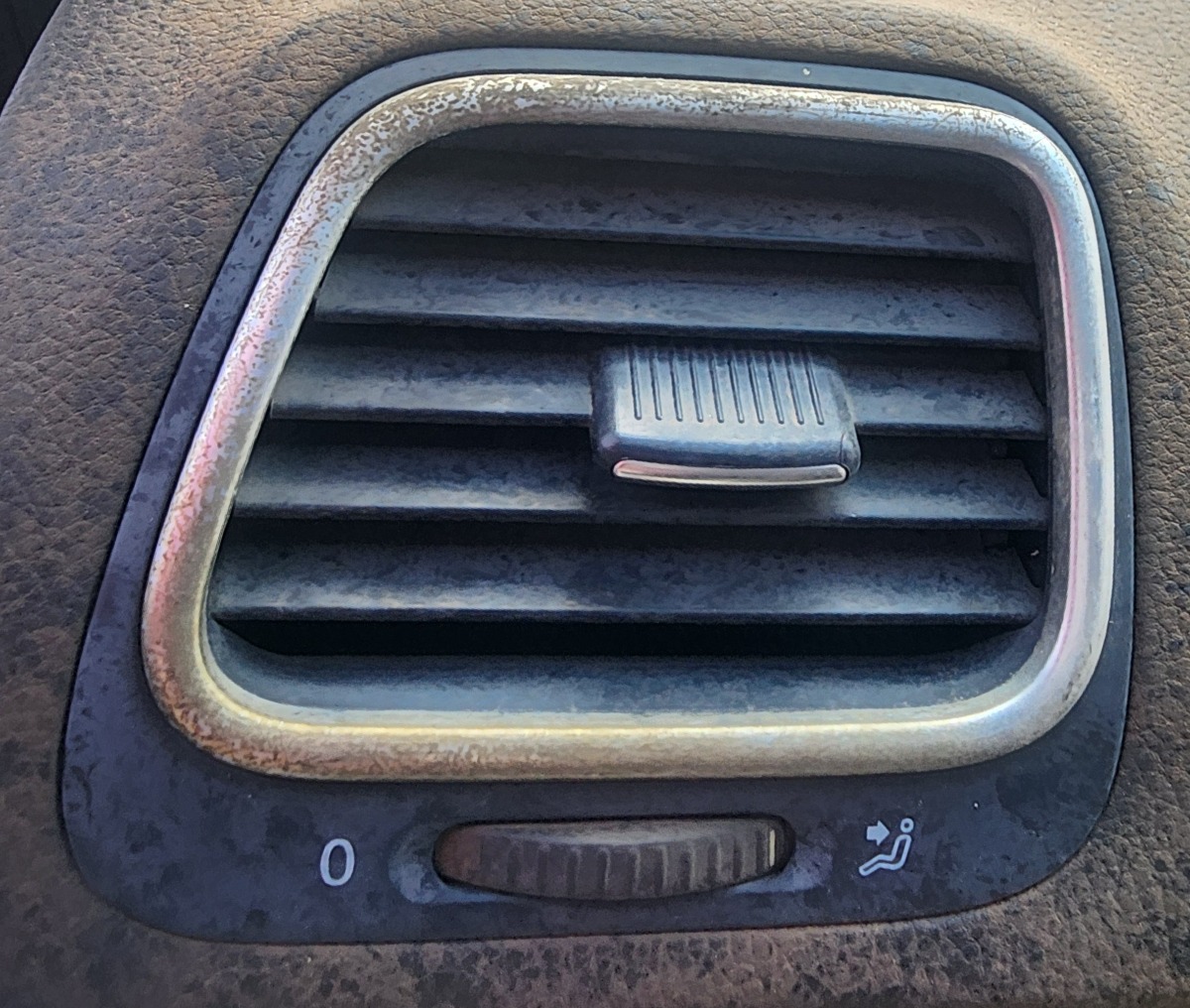 SCIROCCO LEFT DASH VENT