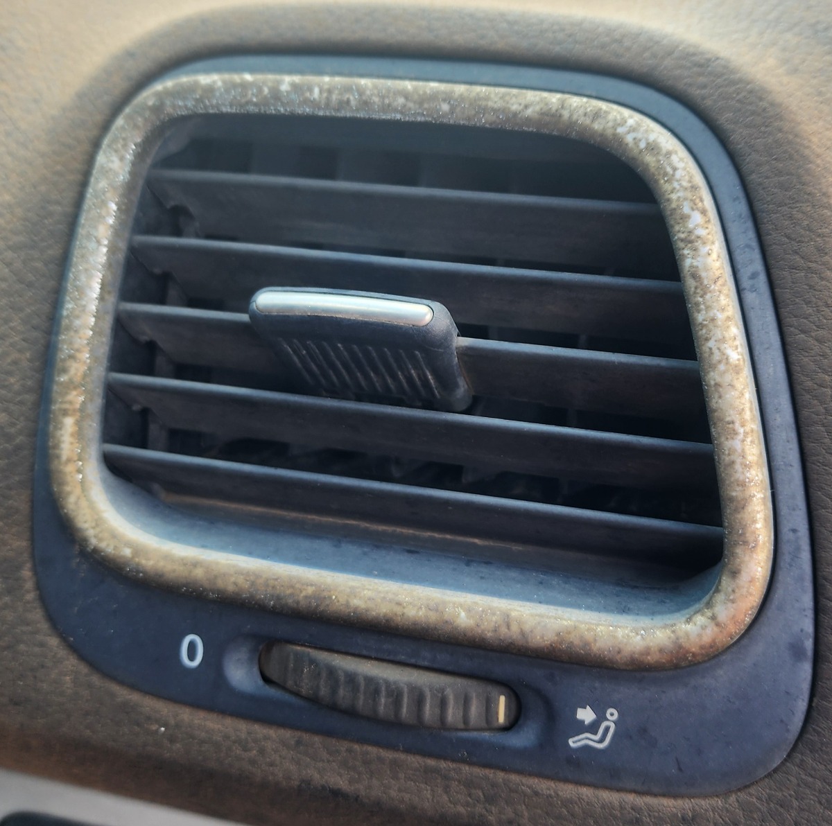 SCIROCCO RIGHT DASH VENT