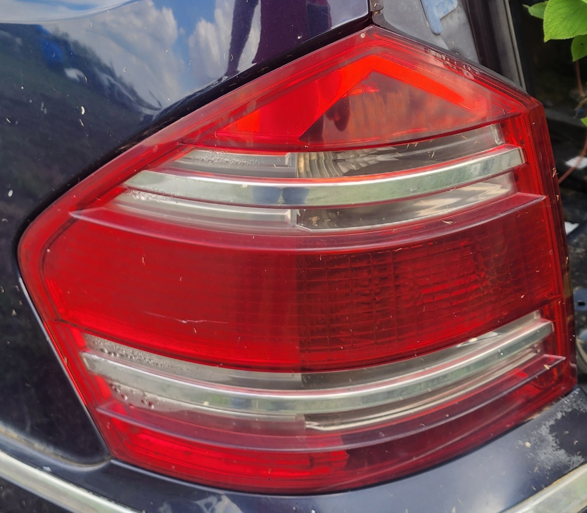 W164 LEFT TAILLIGHT