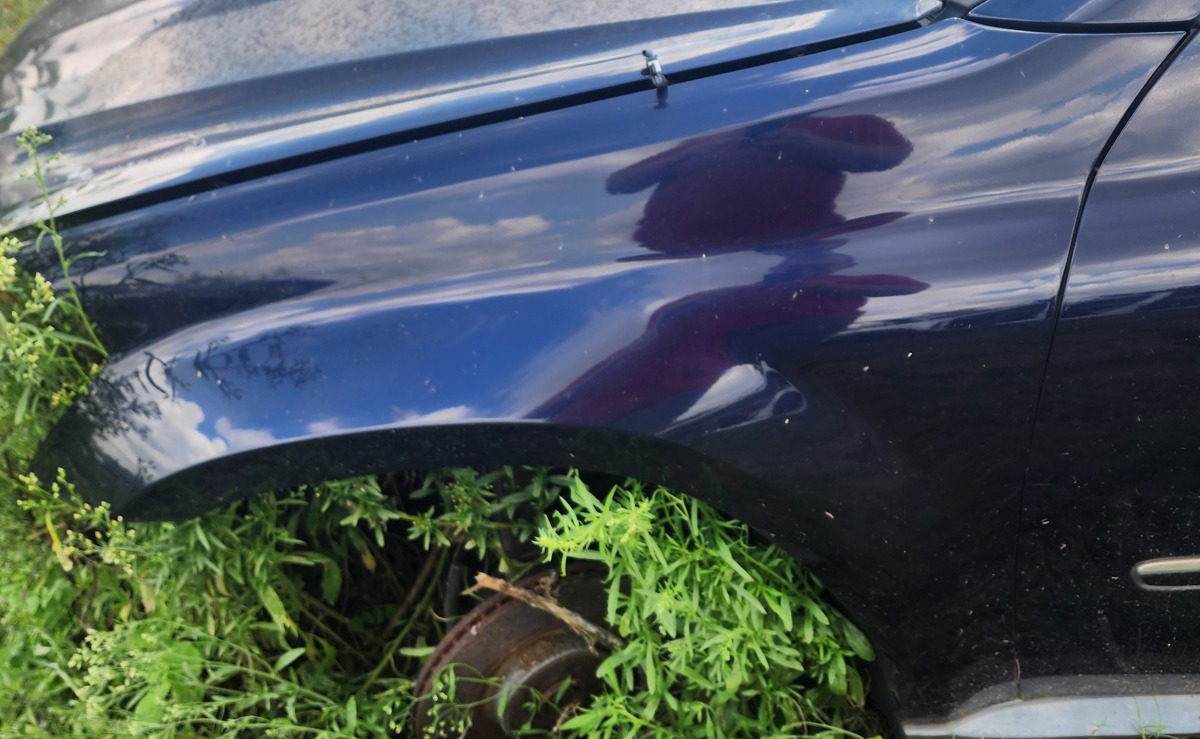 W164 LEFT FRONT FENDER