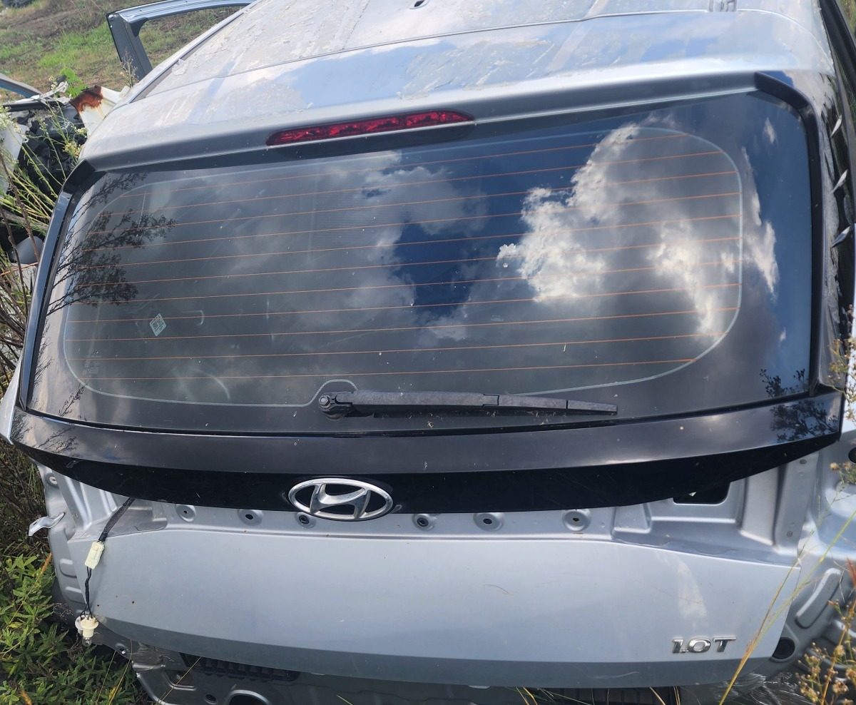 I20 TAILGATE (SHELL)