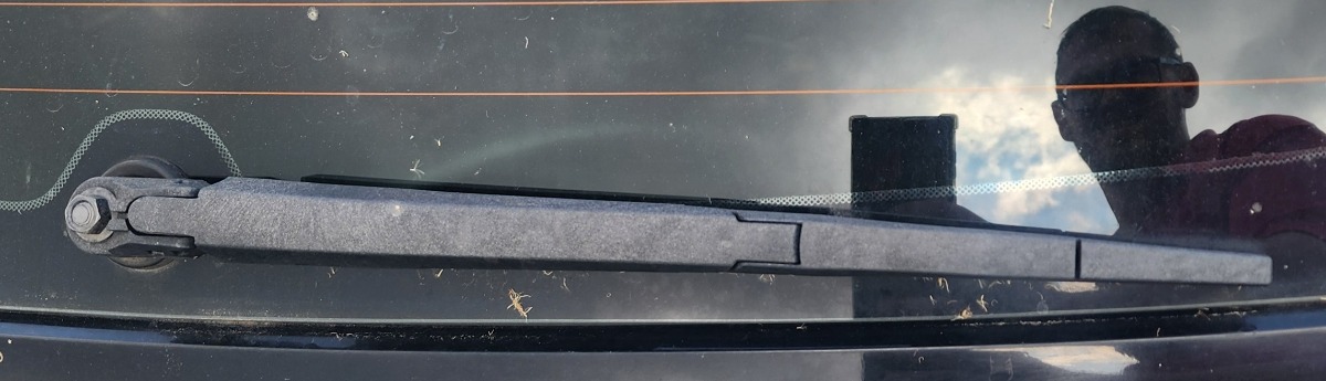 I20 REAR WIPER ARM