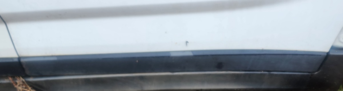 ORLANDO LEFT REAR DOOR TRIM