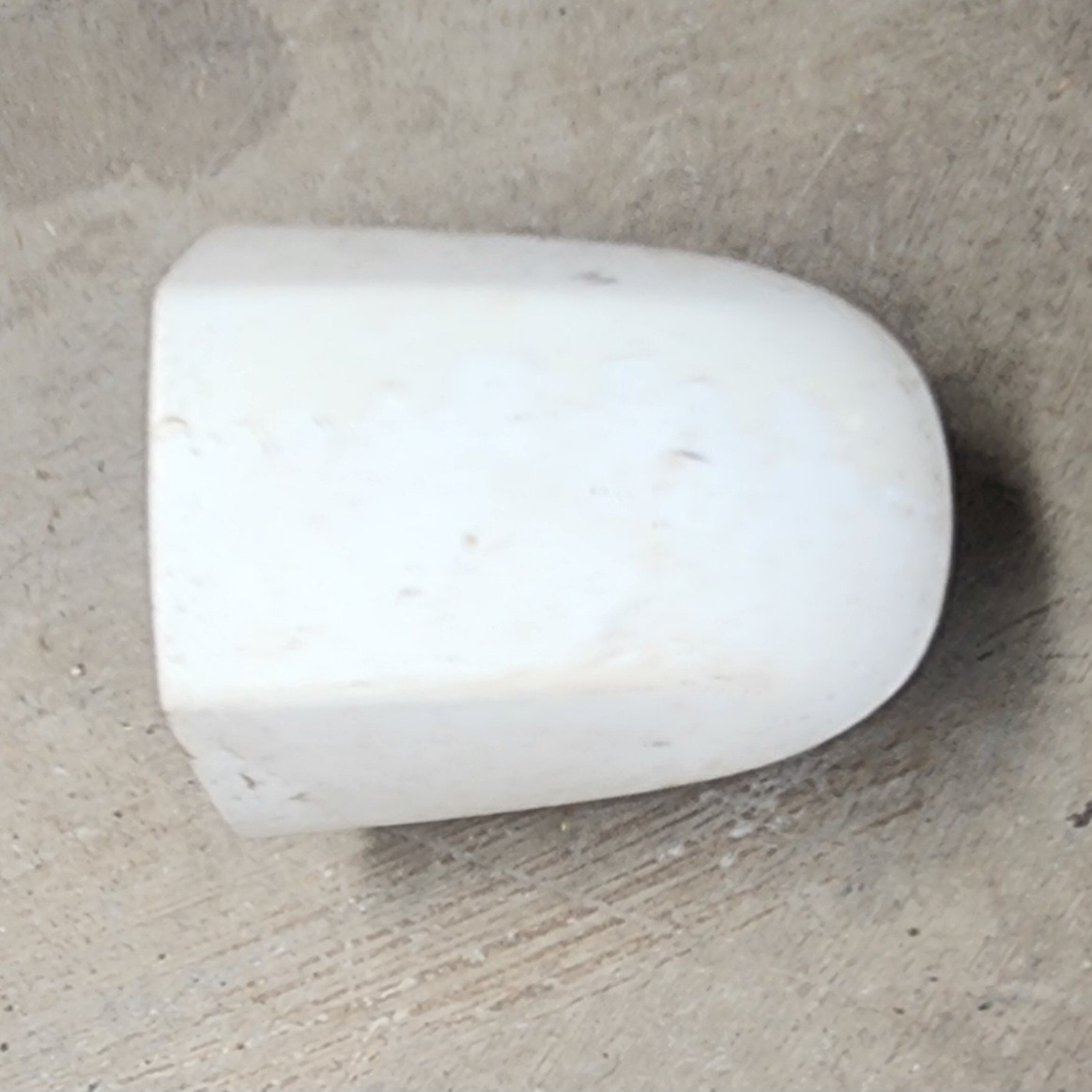 I30 LEFT REAR HANDLE END PIECE