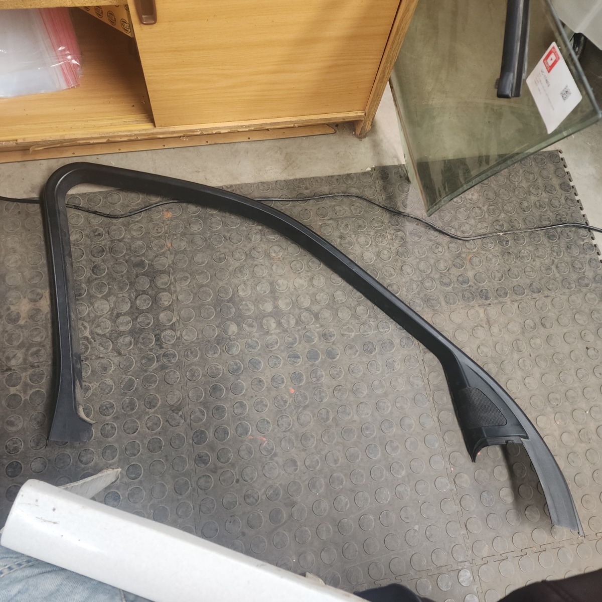 X5 E70 LEFT FRONT INNER DOOR TRIM