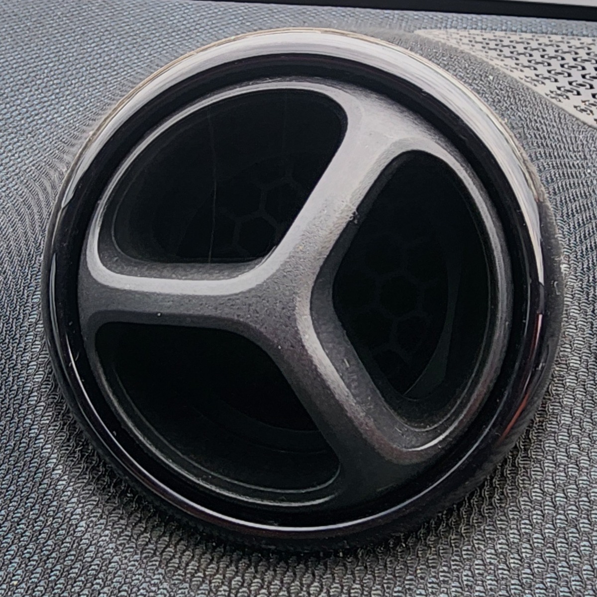 4FOUR LEFT CENTRE DASH VENT
