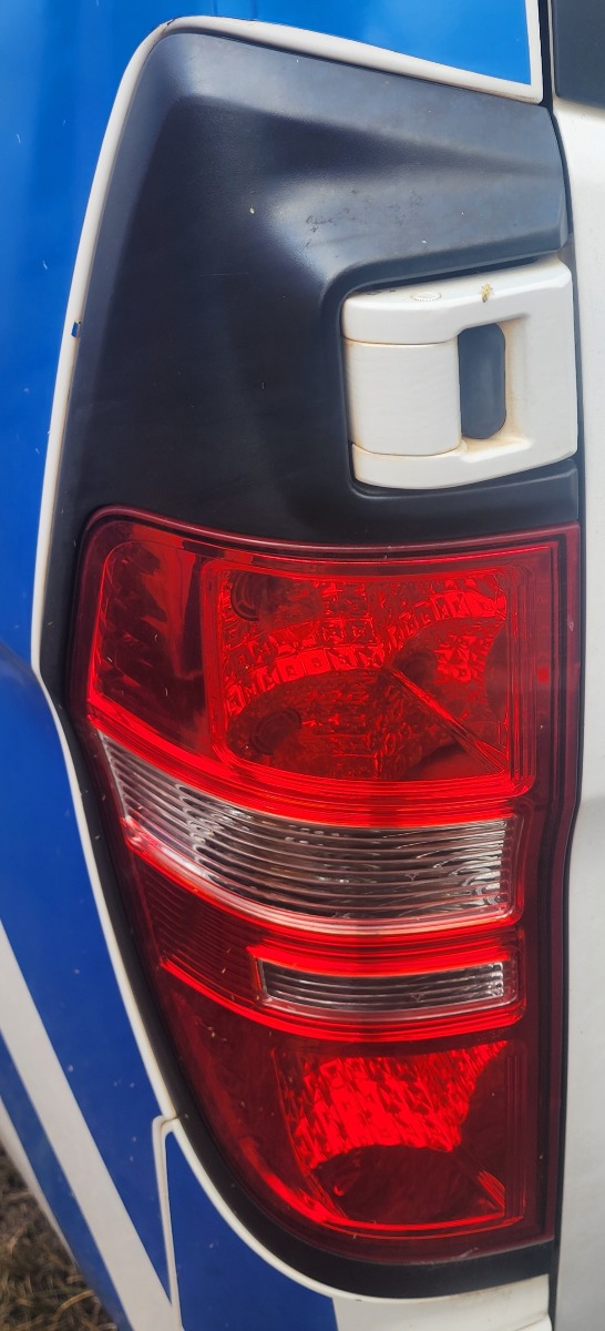 HI LEFT TAILIGHT