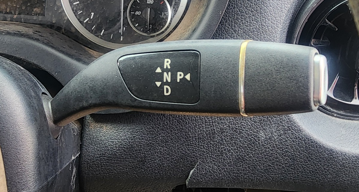 W447 COMBINATION SWITCH