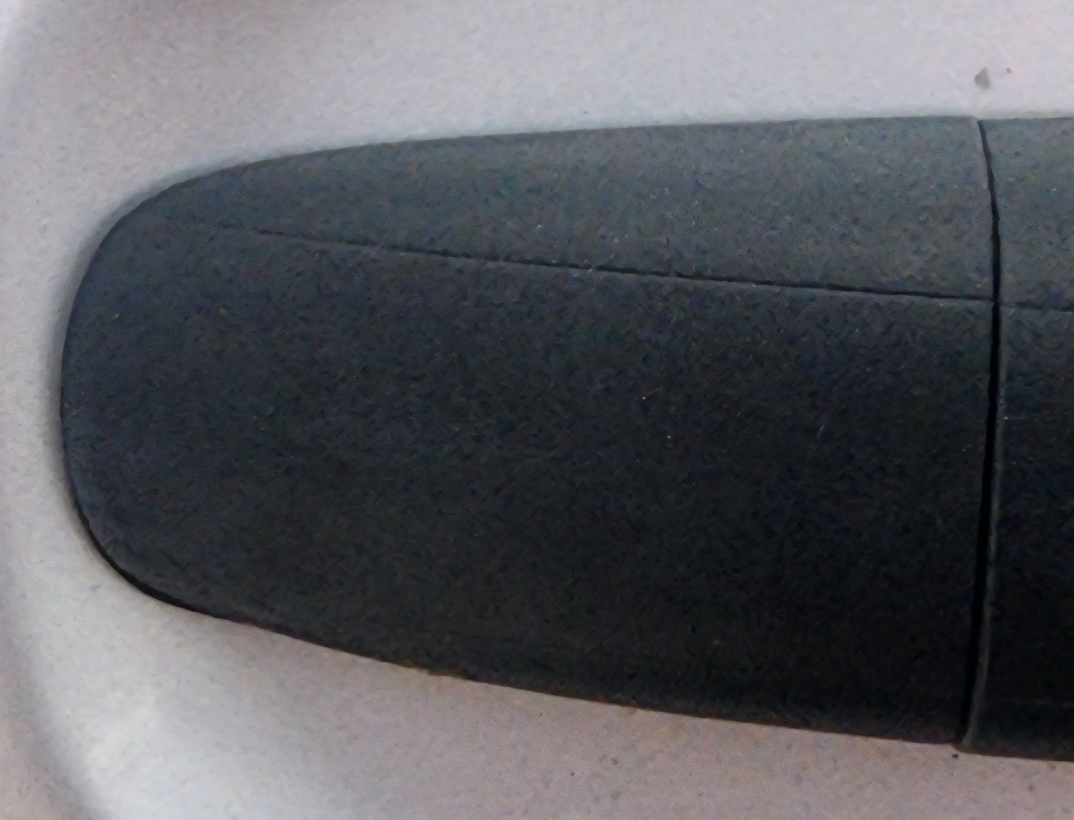 W447 RIGHT SLIDING HANDLE END PIECE