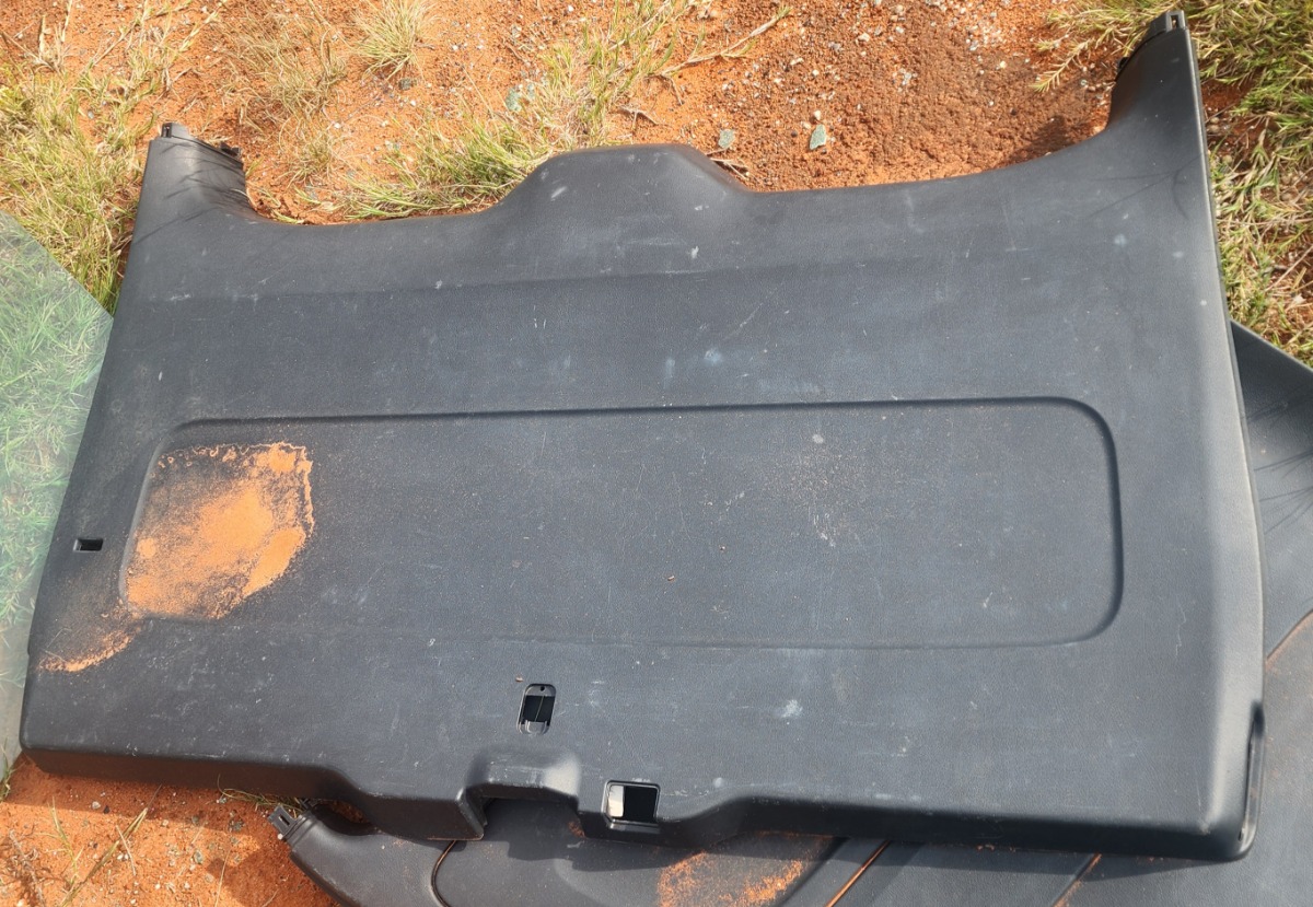 W447 TAILGATE PANEL