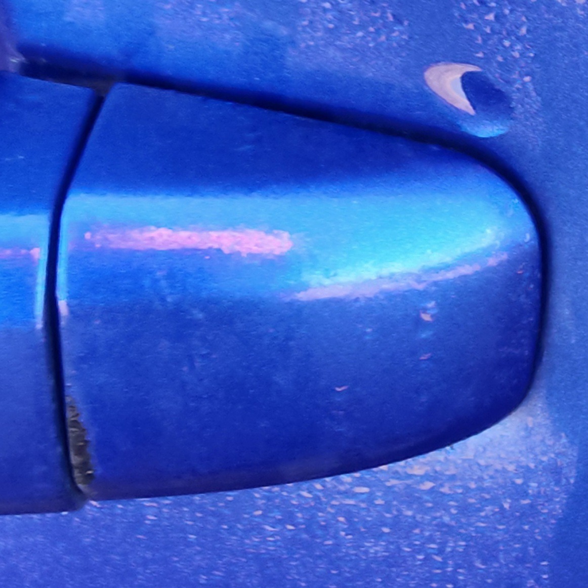 A4 B8 LEFT FRONT HANDLE END PIECE