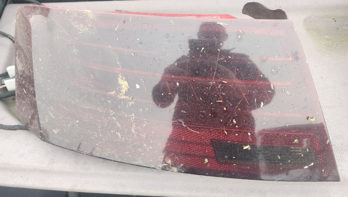 A5 LEFT OUTER TAILLIGHT