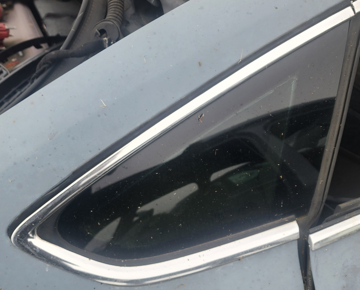 A5 RIGHT REAR QUARTER VENT