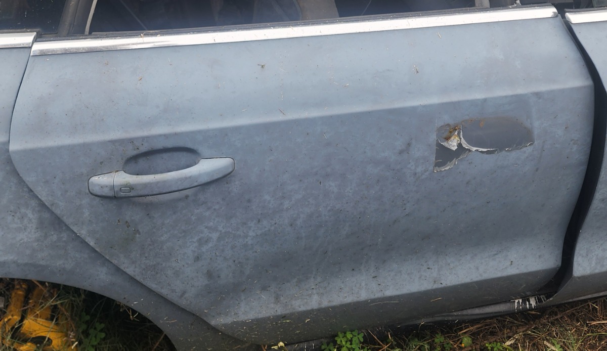 A5 RIGHT REAR DOOR (SHELL)