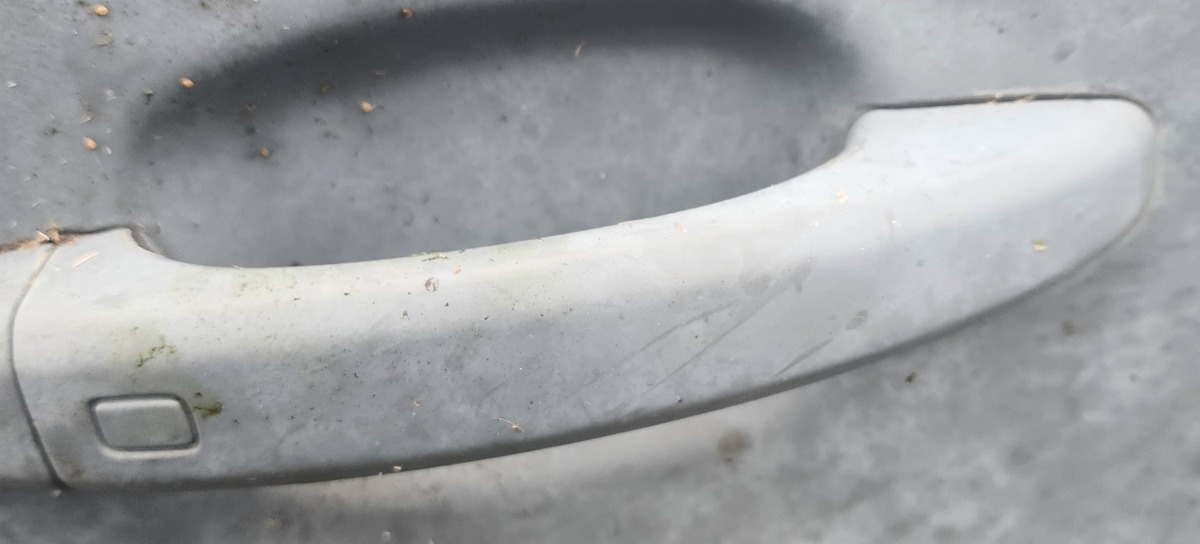 A5 RIGHT REAR HANDLE