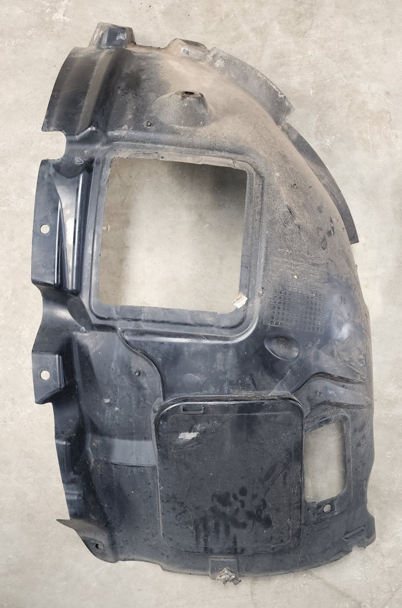 F22 LEFT FENDERLINER REAR PIECE