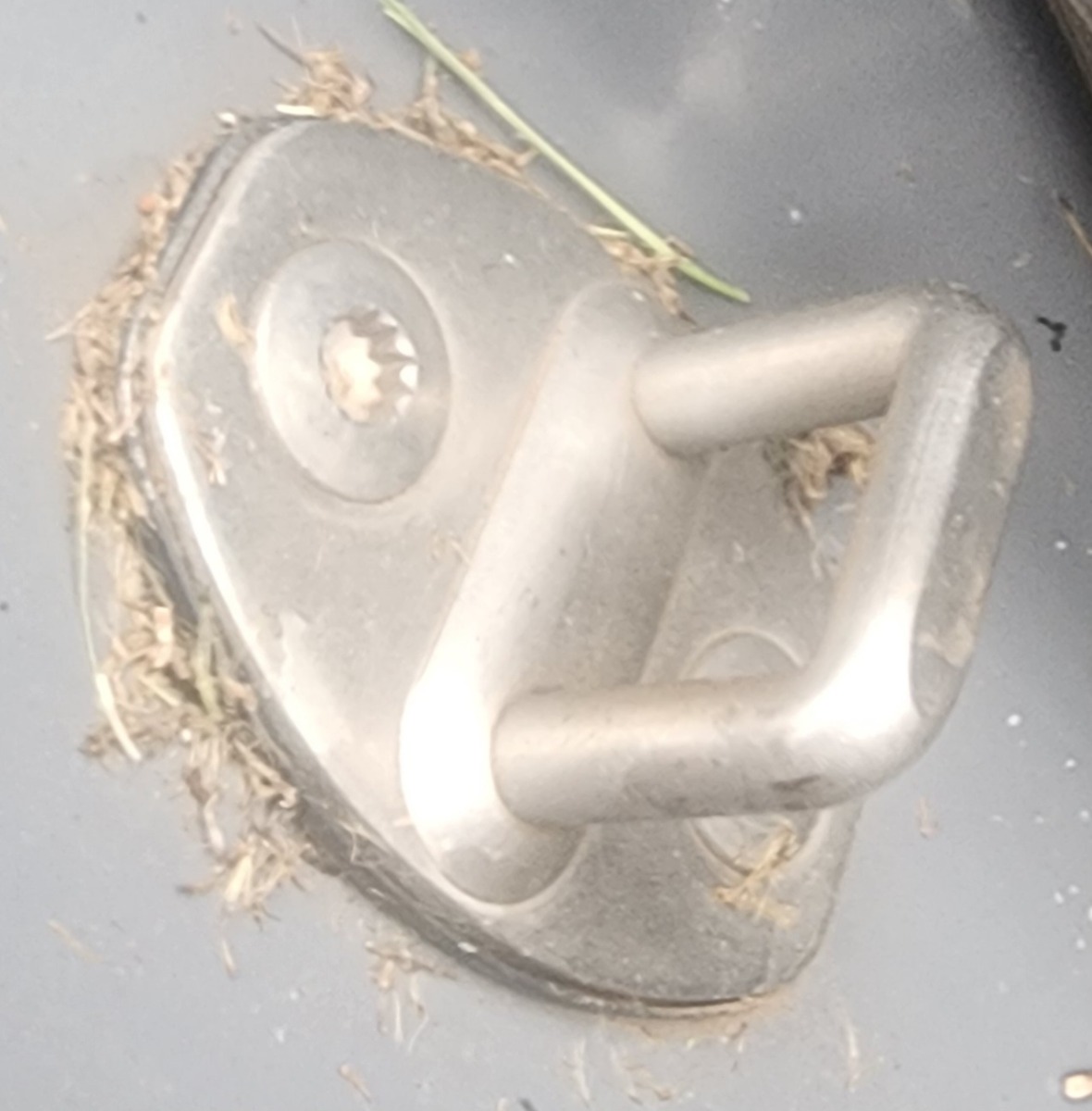A5 RIGHT REAR DOOR STRIKER