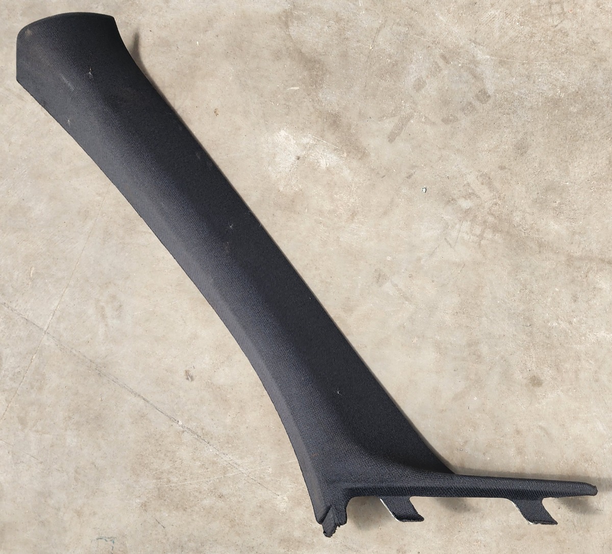 F22 LEFT A-PILLAR TRIM