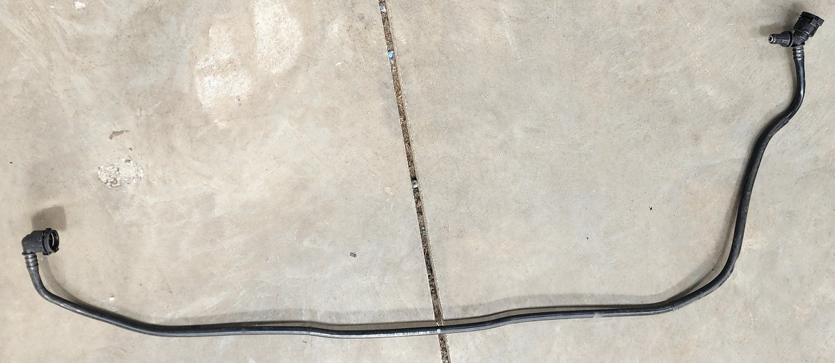 F22 WATER PIPE