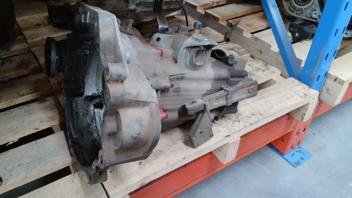 POLO PLAYA GEARBOX