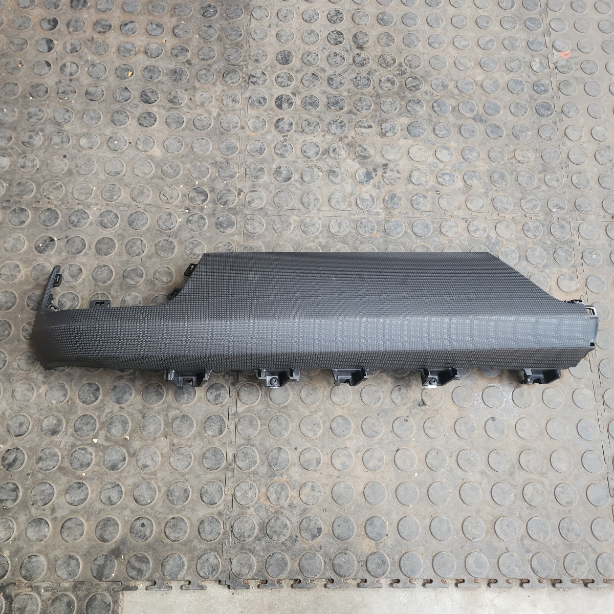 TRAFFIC 4 LEFT DASH TRIM