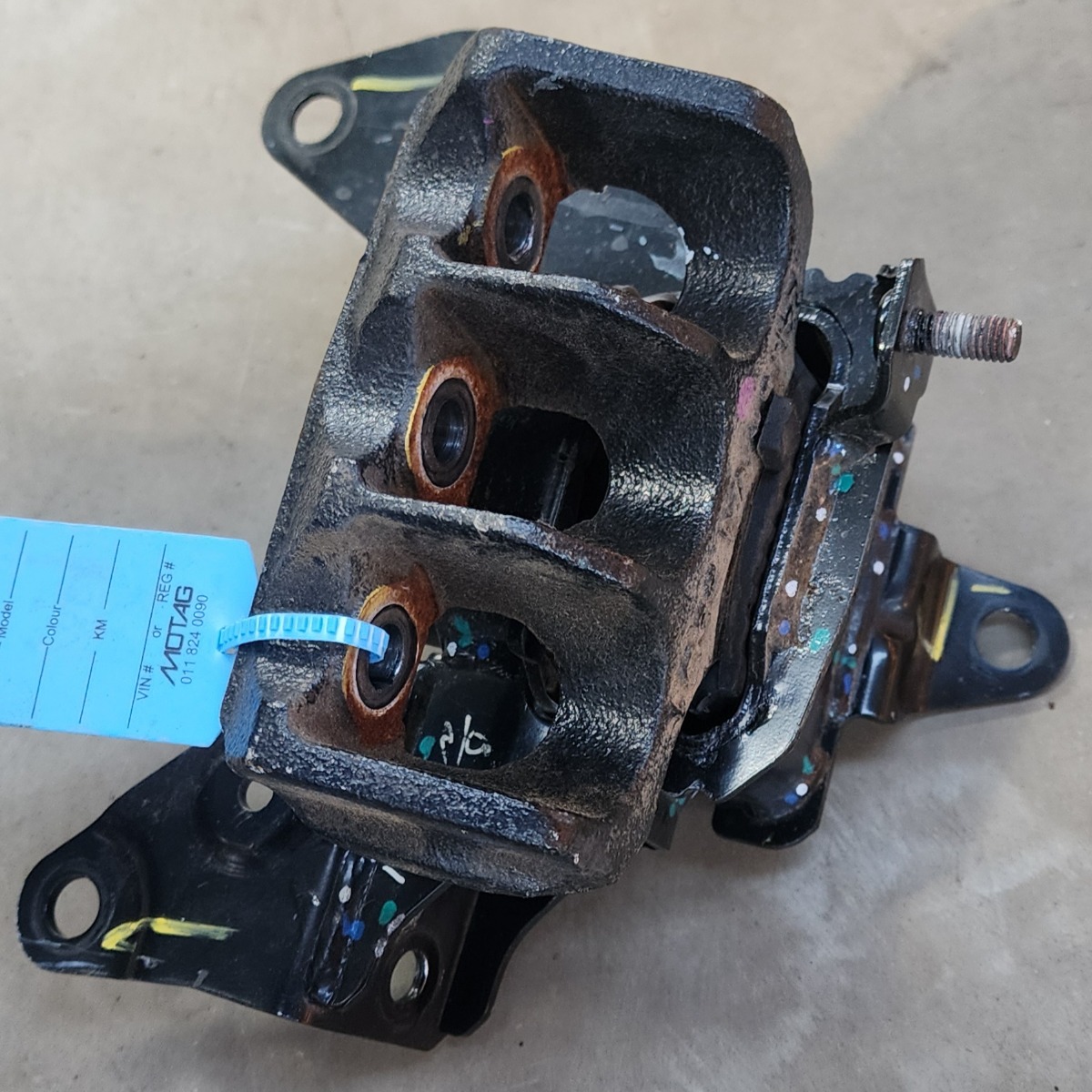 SWIFT 1.2 CVT ENGINE MOUNTING