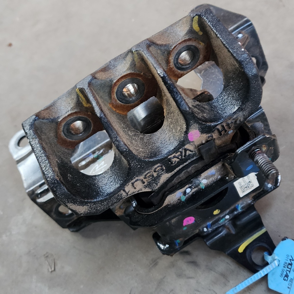 SWIFT 1.2I CVT ENGINE MOUNTING