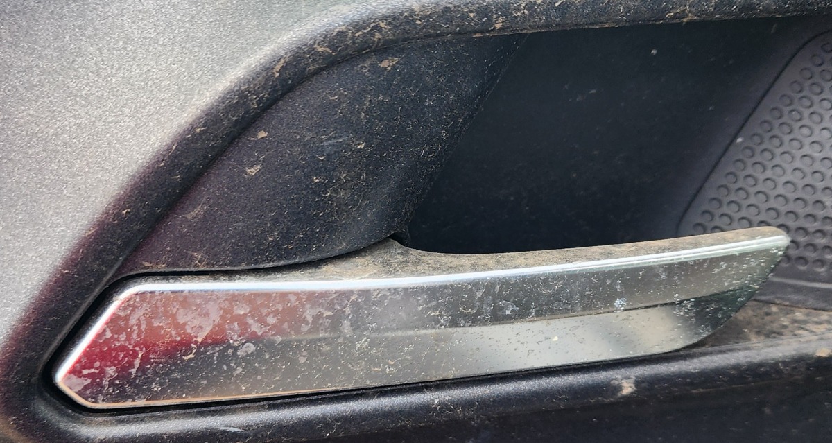 TANK 300 LEFT FRONT INNER HANDLE