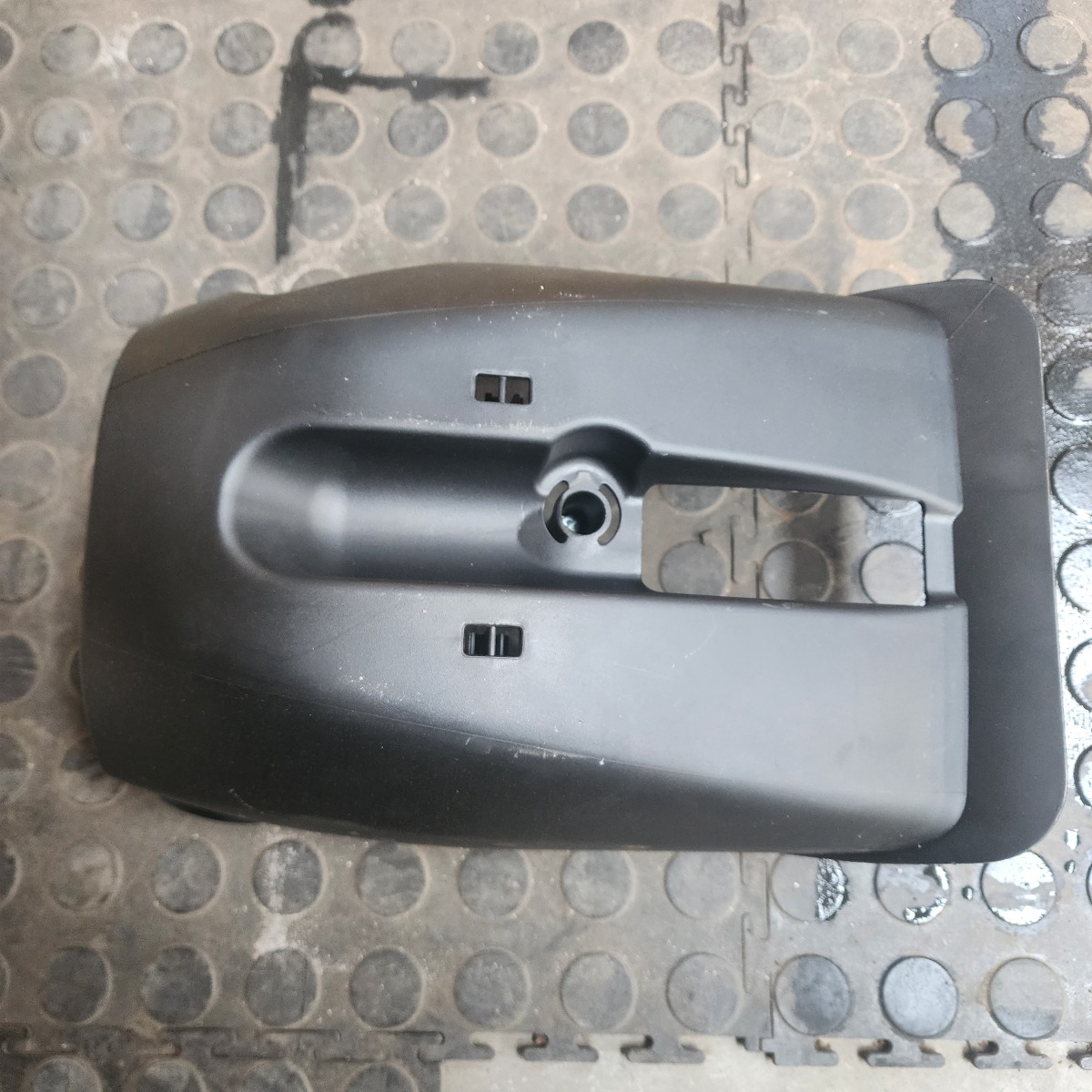 SWIFT LOWER STEERING COVER