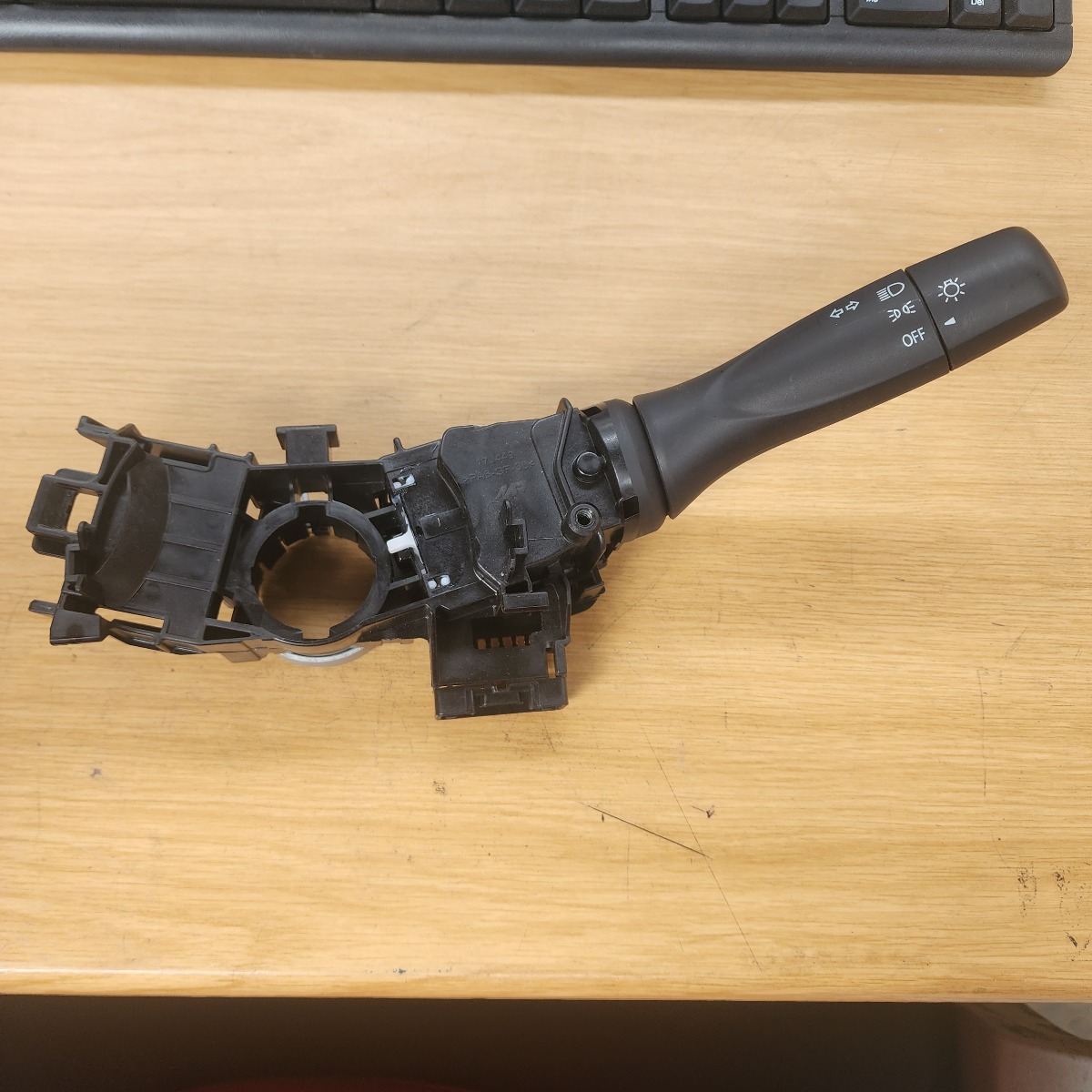 SWIFT INDICATOR SWITCH
