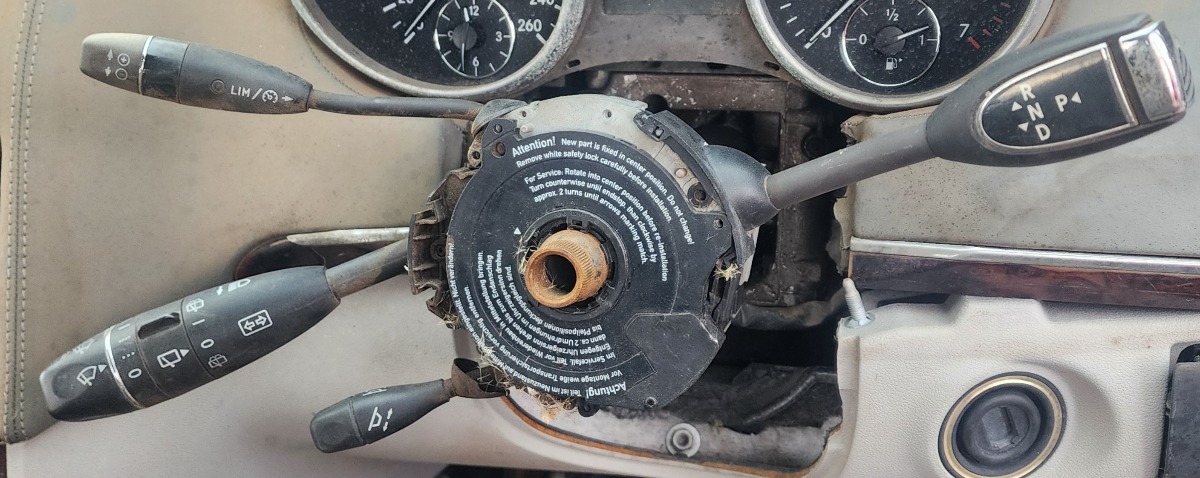 W164 COMBINATION SWITCH