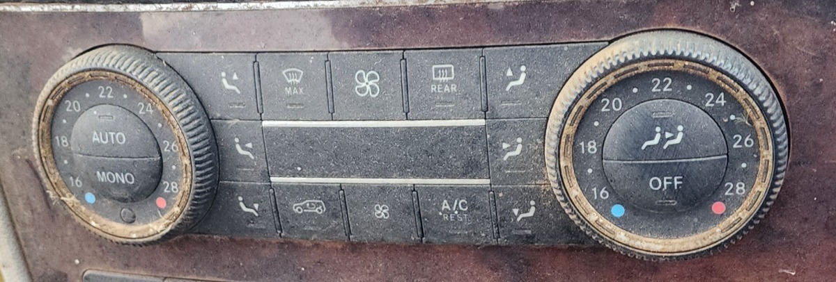 W164 HEATER CONTROL