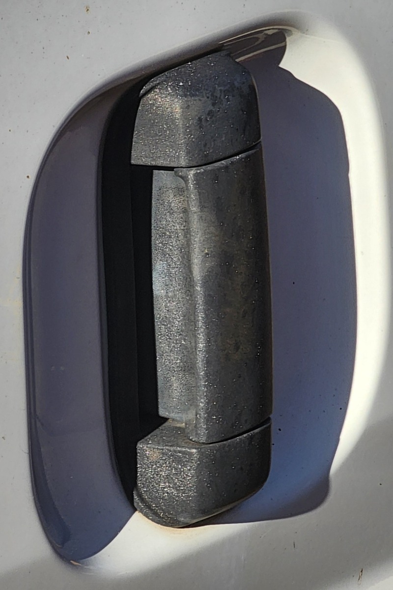 QUANTUM RIGHT SLIDING HANDLE