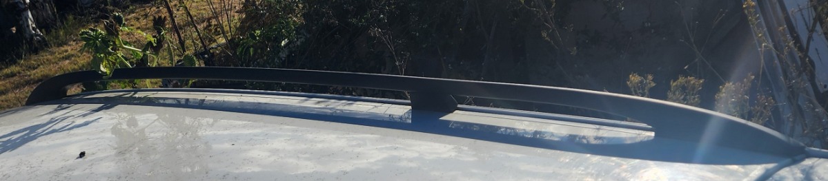 E83 RIGHT ROOF RACK