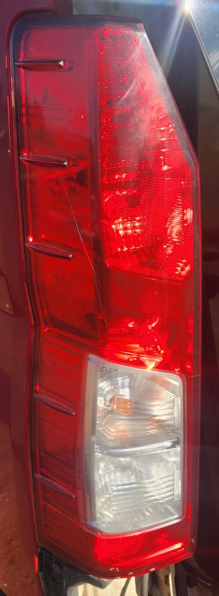 QUANTUM LEFT TAILLIGHT