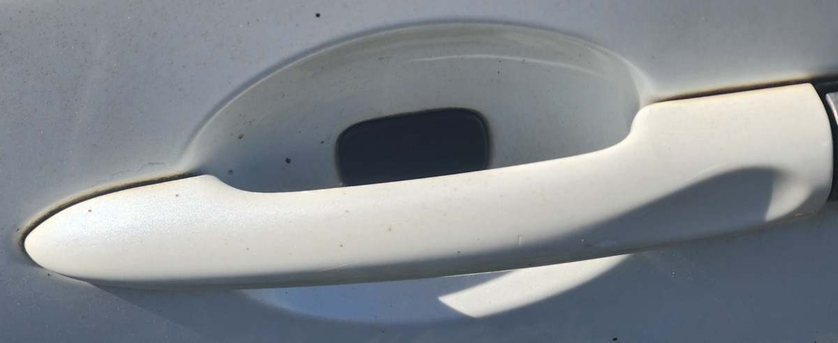 MEGANE 3 LEFT DOOR HANDLE