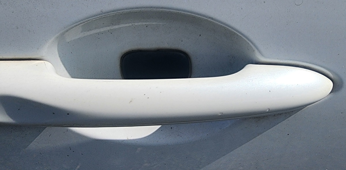 MEGANE 3 RIGHT DOOR HANDLE