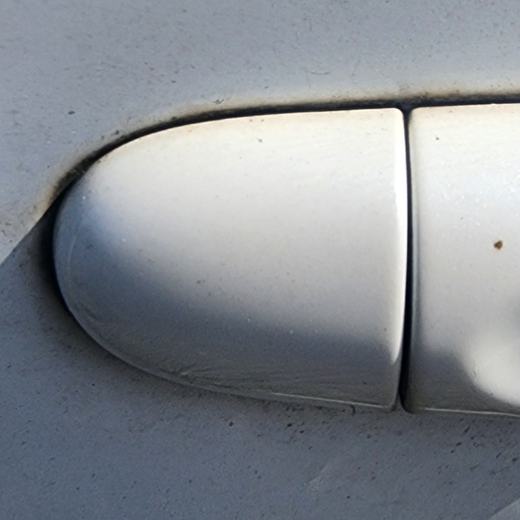 MEGANE 3 RIGHT DOOR HANDLE END PIECE
