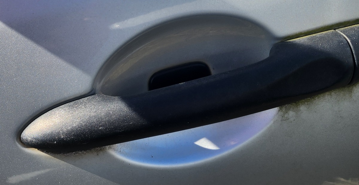 MEGANE 3 LEFT FRONT DOOR HANDLE