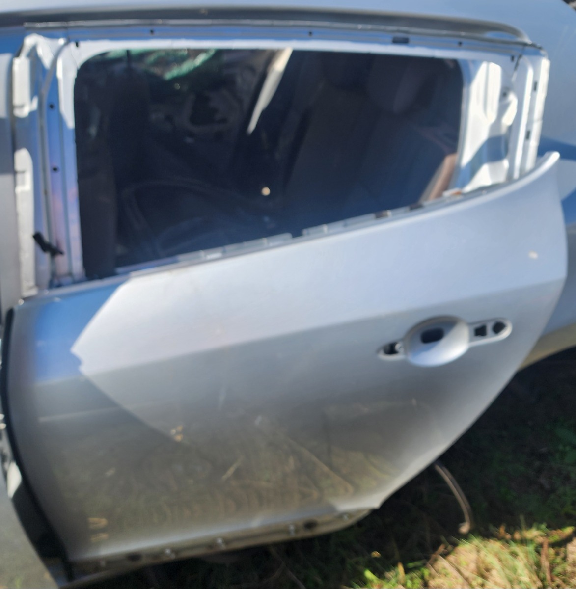 MEGANE 3 LEFT REAR DOOR (SHELL)