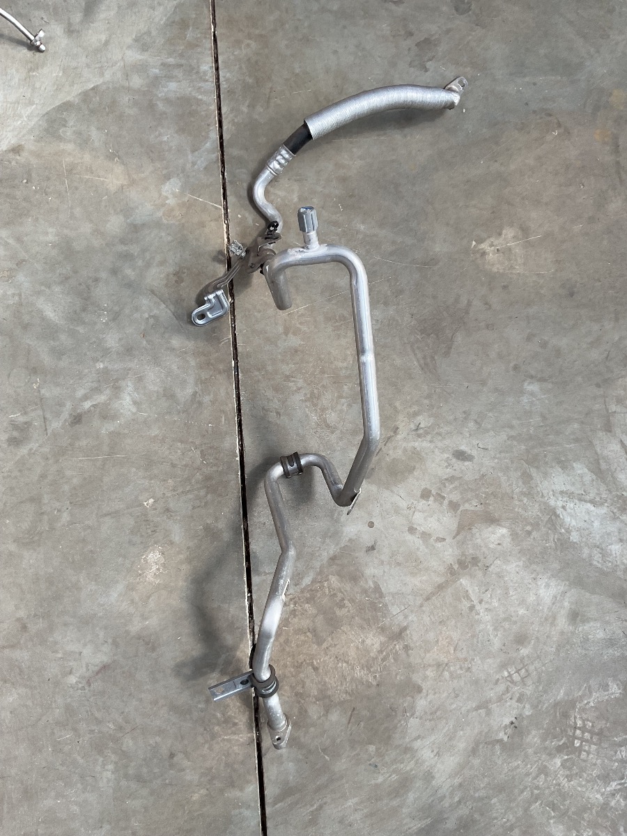 TRAFFIC 4 EXPANSION VALVE OUTLET PIPE