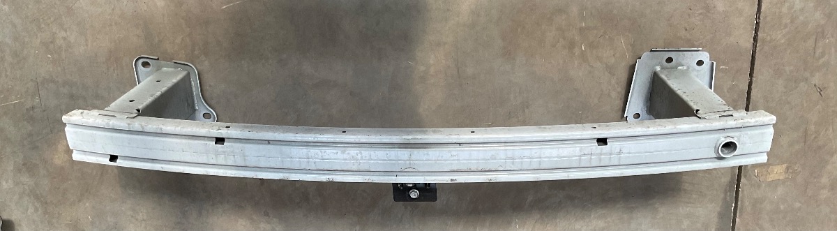 TRAFFIC 4 FRONT STIFFENER