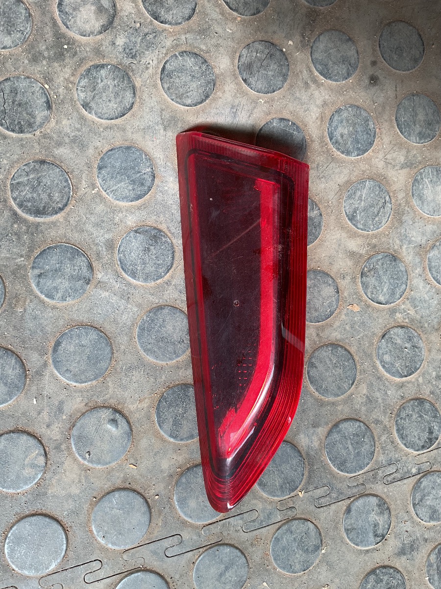 STARLET 1.5 INNER TAILLIGHT REFLECTOR