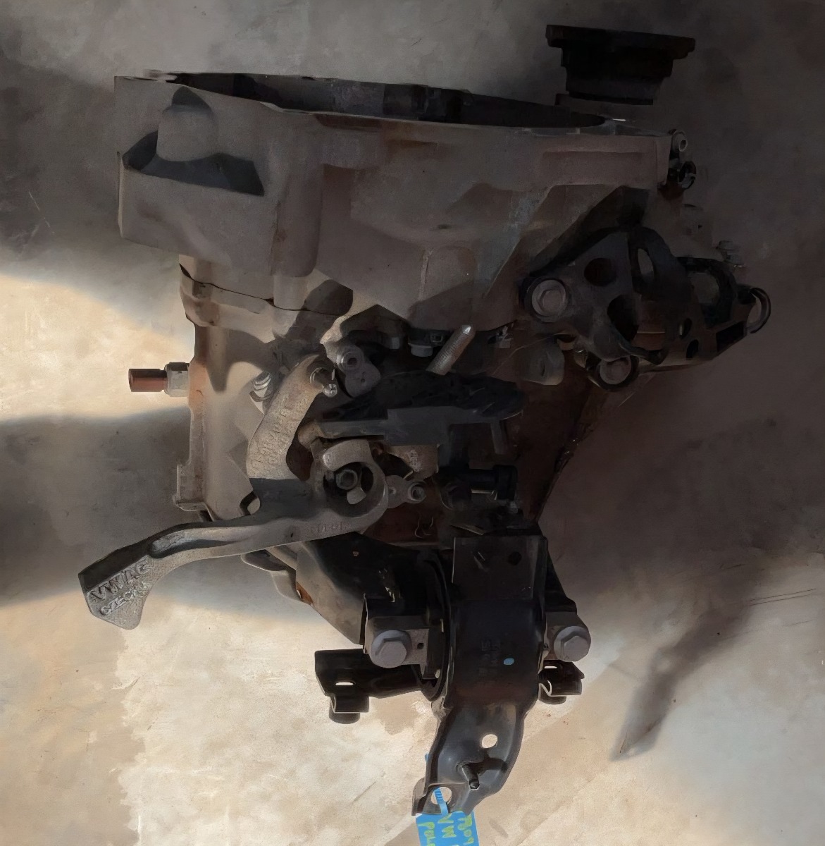 POLO MK2 VIVO 1.4 MANUAL GEARBOX 5SPEED