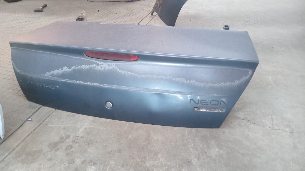 NEON 1.6 BOOT LID (WITH HINGES)