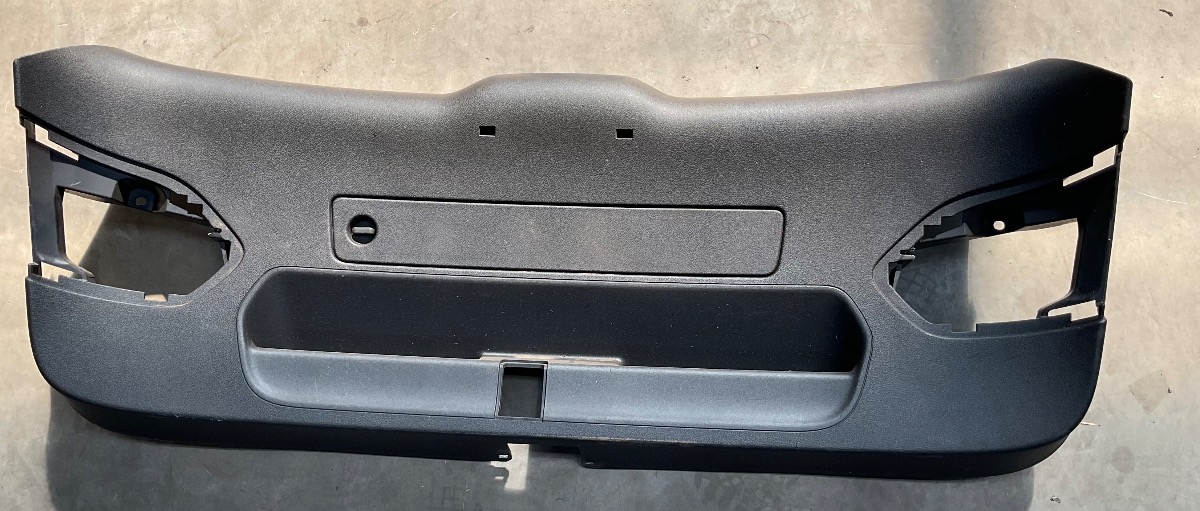 Q3 BOOT LID INNER COVER PANEL