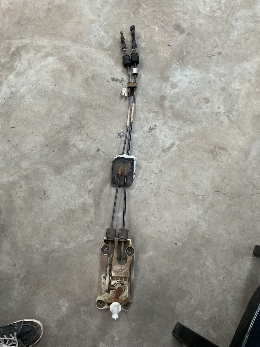 SWIFT 1.5 GLS HANDBREAK LEAVER AND LINKS