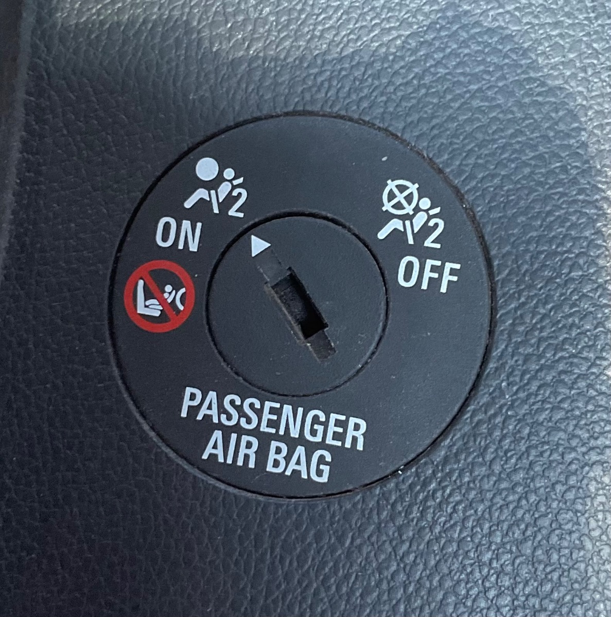 ORLANDO PASSANGER AIRBAG SWITCH