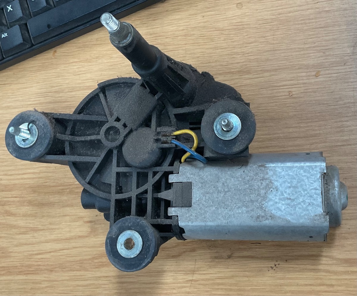 500 REAR WIPER MOTOR