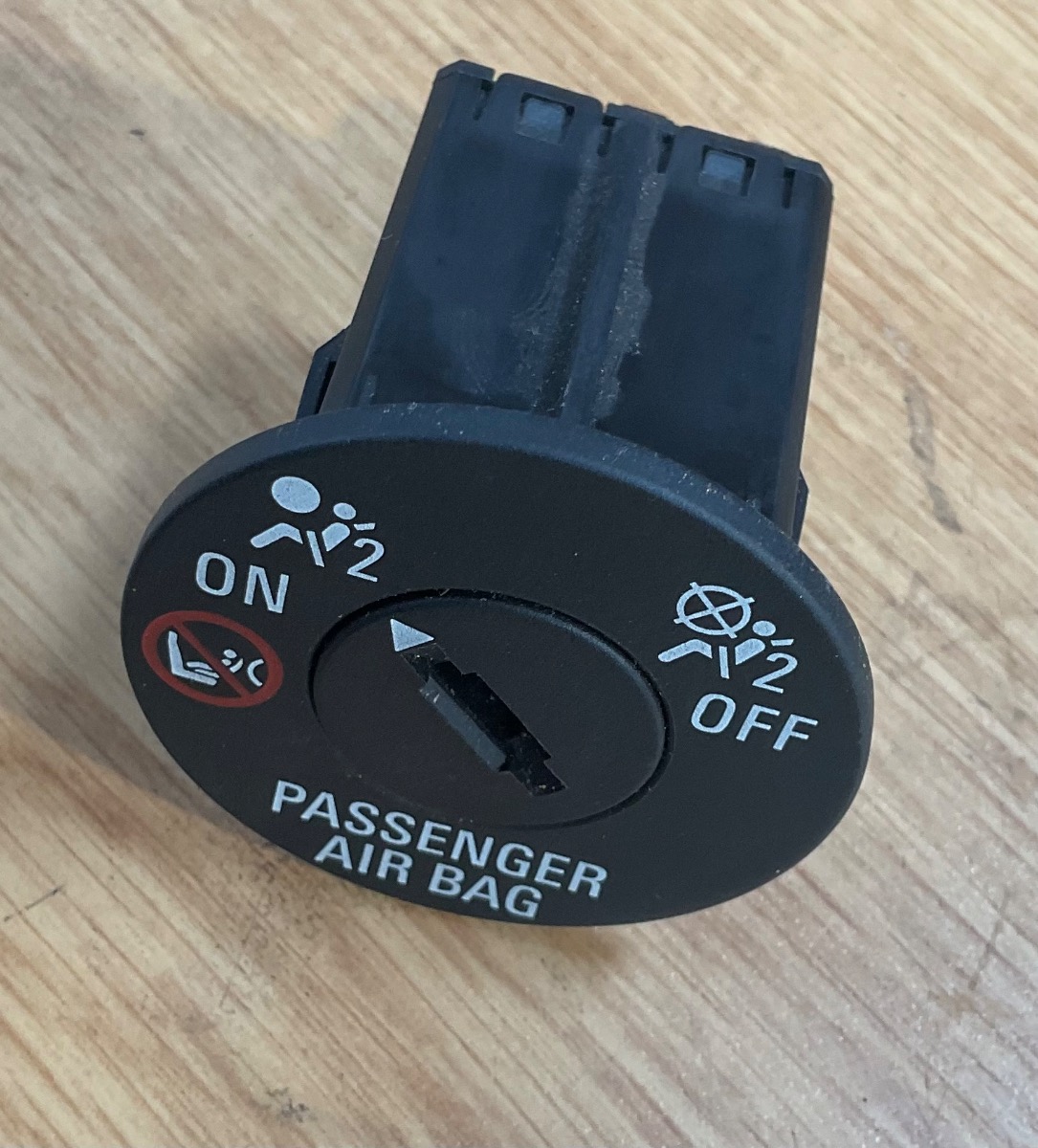 ORLANDO PASSANGER AIRBAG SWITCH